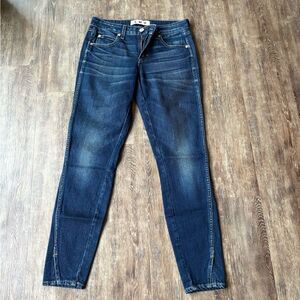 AMO Twist Split Cut Dark Blue Ankle & Cropped Jeans